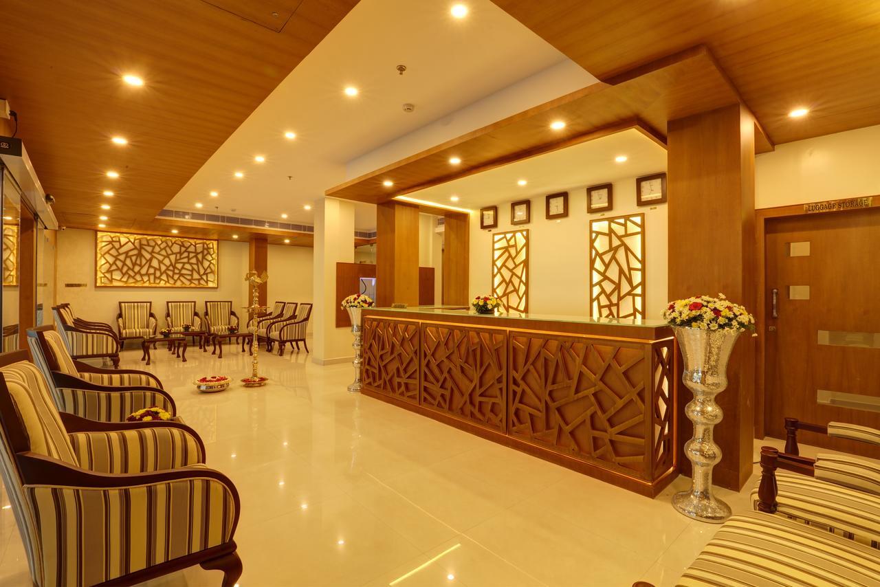 Hotel Floral Park 코타얌 외부 사진