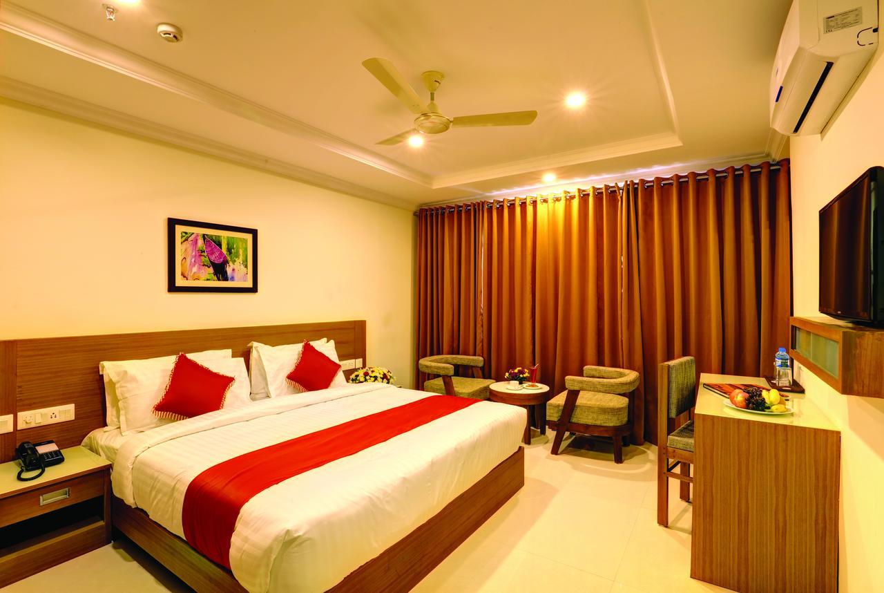 Hotel Floral Park 코타얌 외부 사진